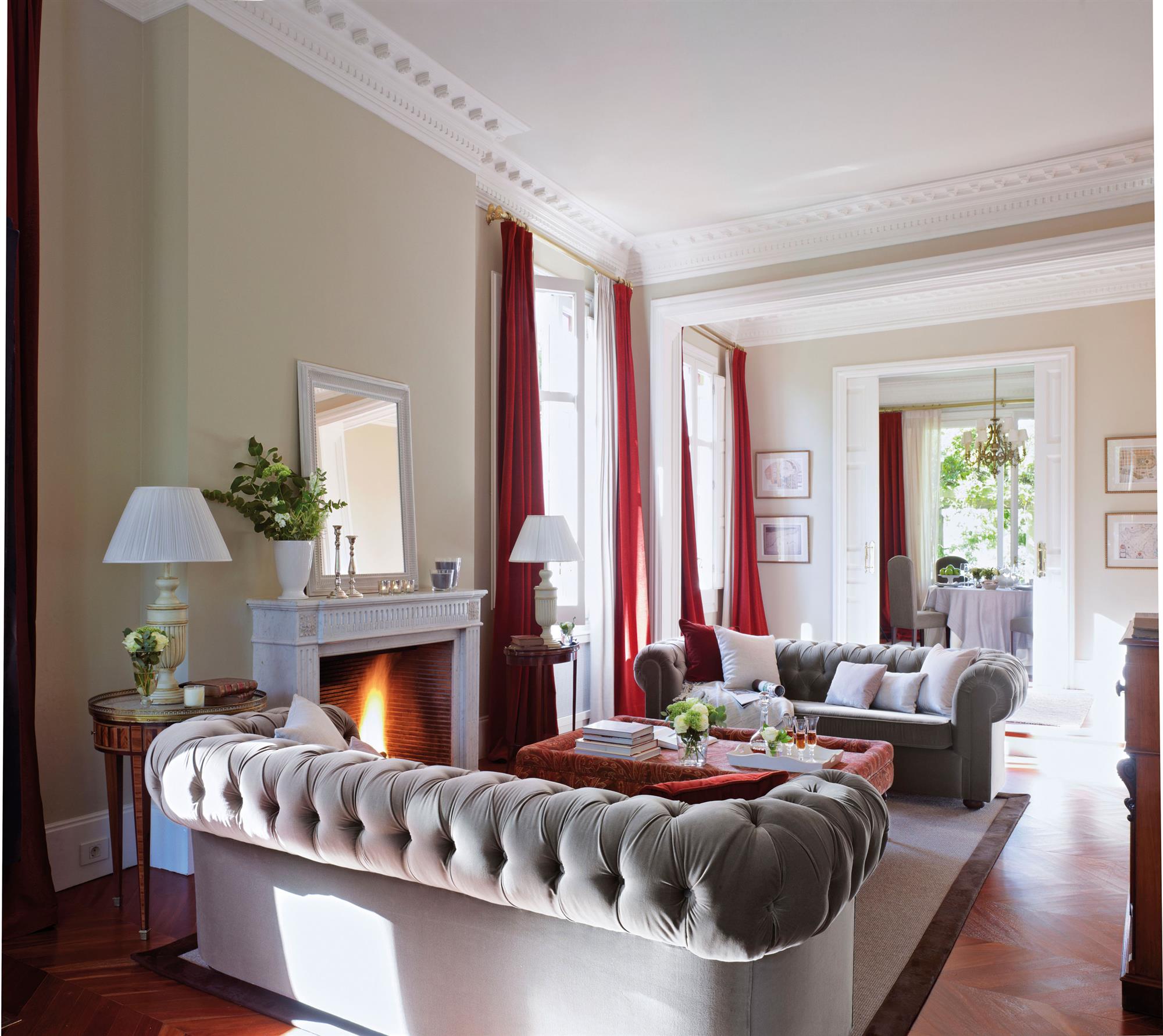 Muebles y decoración de interiores – Clásico elegante